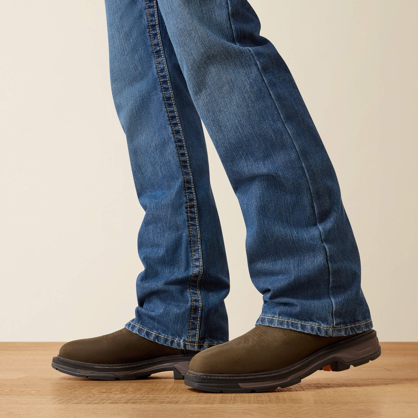 FR M4 Relaxed Basic Boot Cut Jean Ariat Men|Work