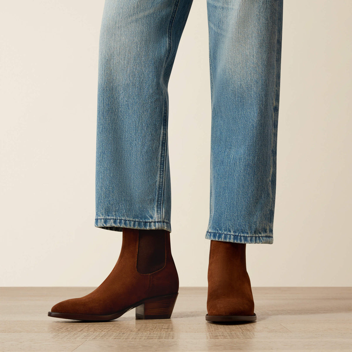Ultra High Rise Cheyenne Yoke Tomboy Straight Leg Jean Ariat Sale|Women