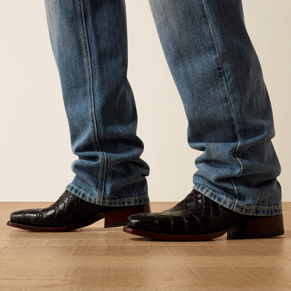 M2 Traditional Relaxed Chet Boot Cut Jeans Ariat Men