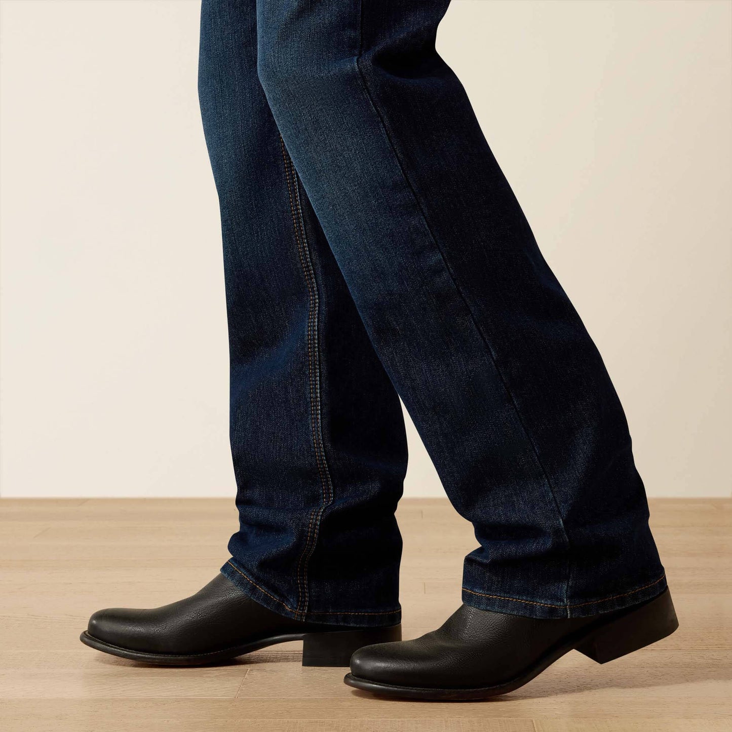 M4 Relaxed Darian Boot Cut Jeans Ariat Men