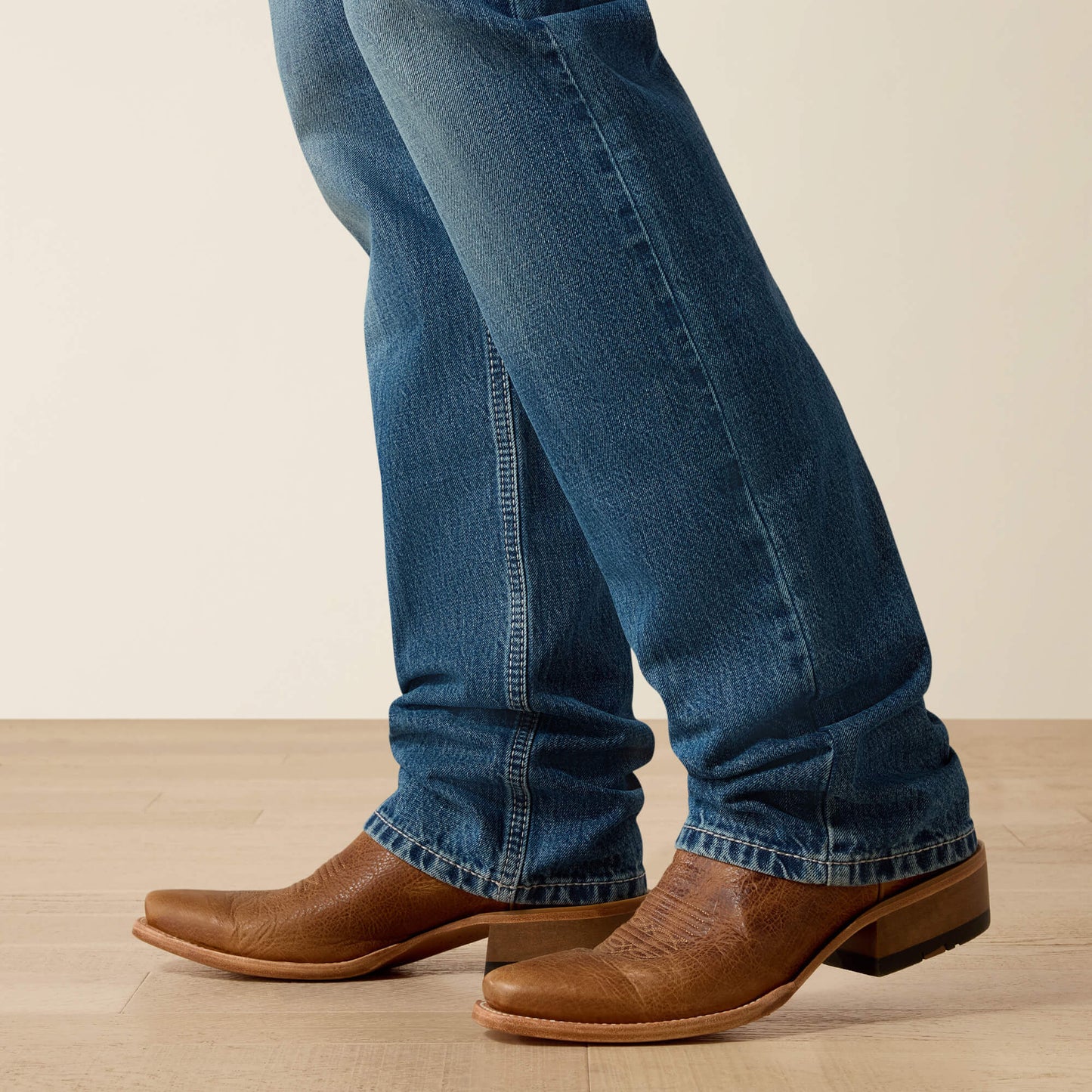 M4 Relaxed Butler Straight Leg Jeans Ariat Men
