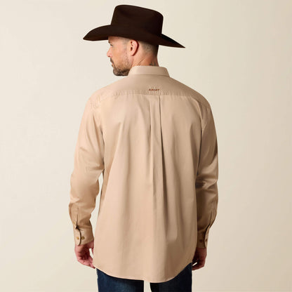 Solid Twill Classic Fit Shirt Ariat Men