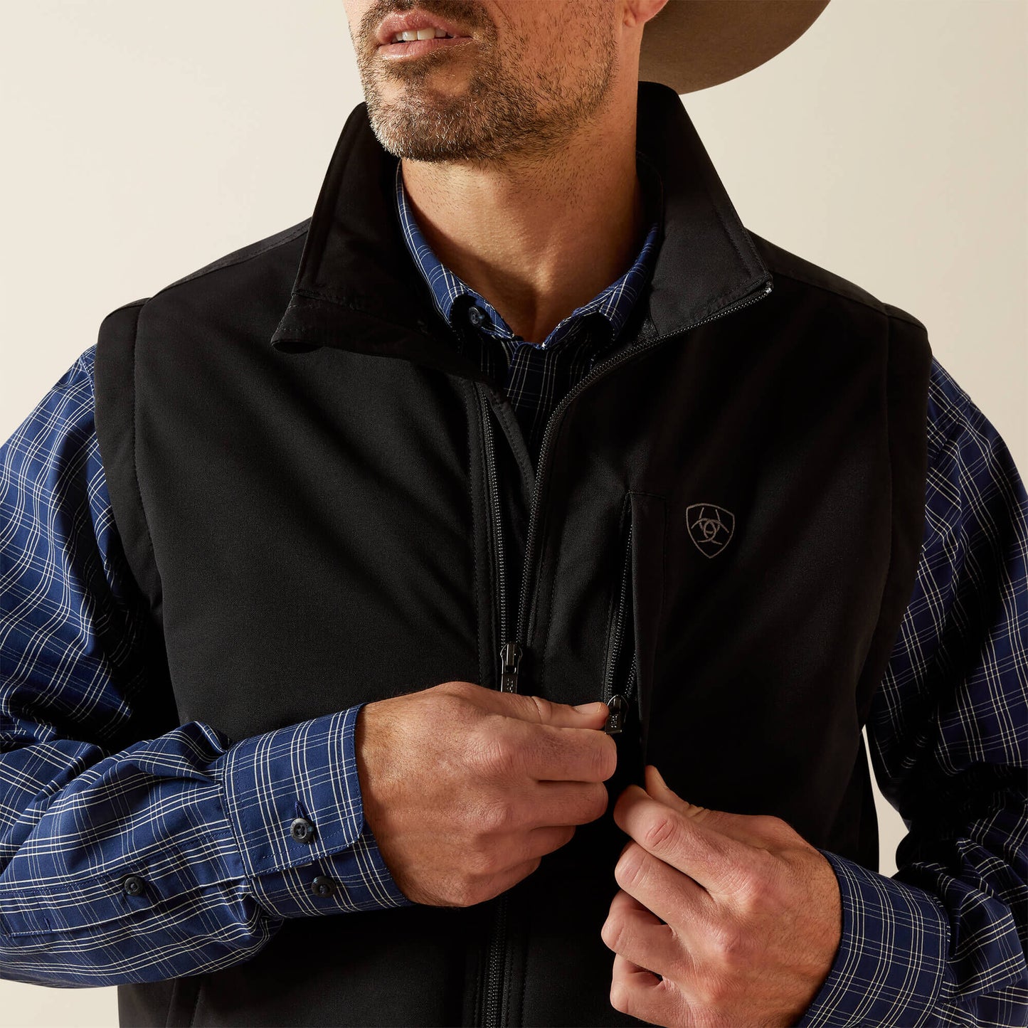 Field Insulated Vest Ariat Men