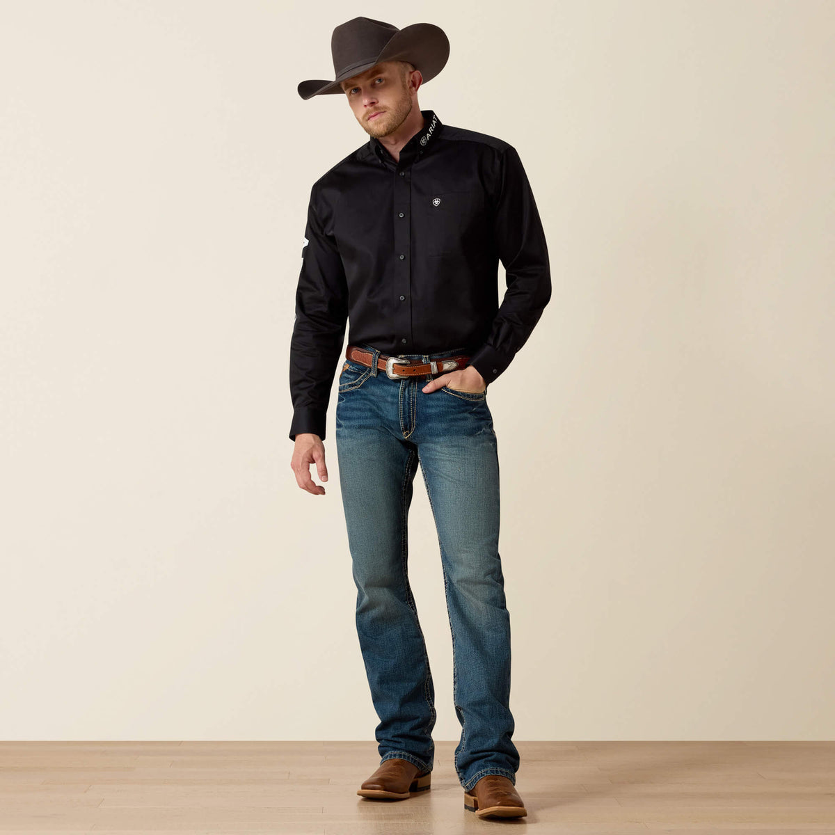 M5 Straight Boundary Straight Leg Jeans Ariat Men