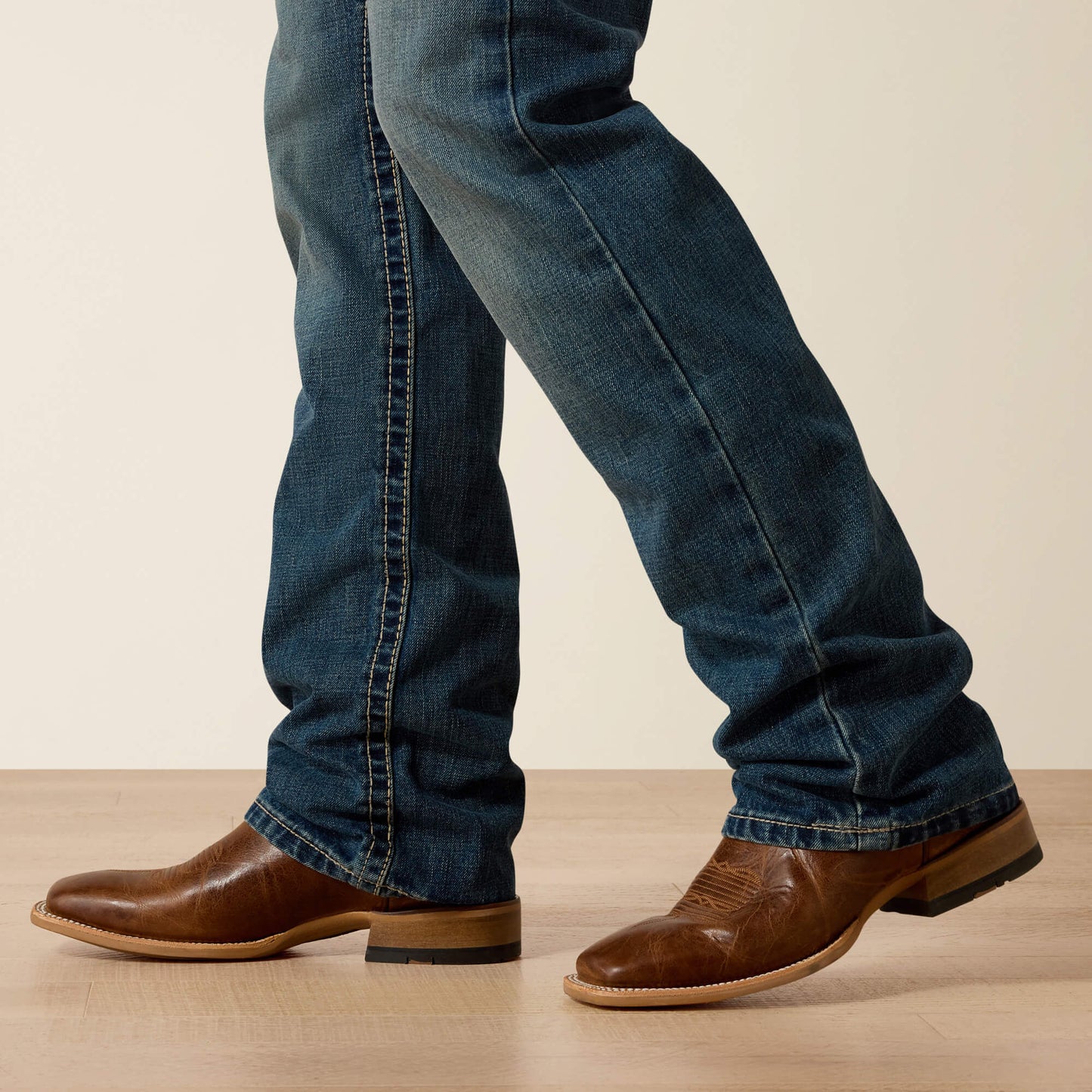 M5 Straight Boundary Straight Leg Jeans Ariat Men