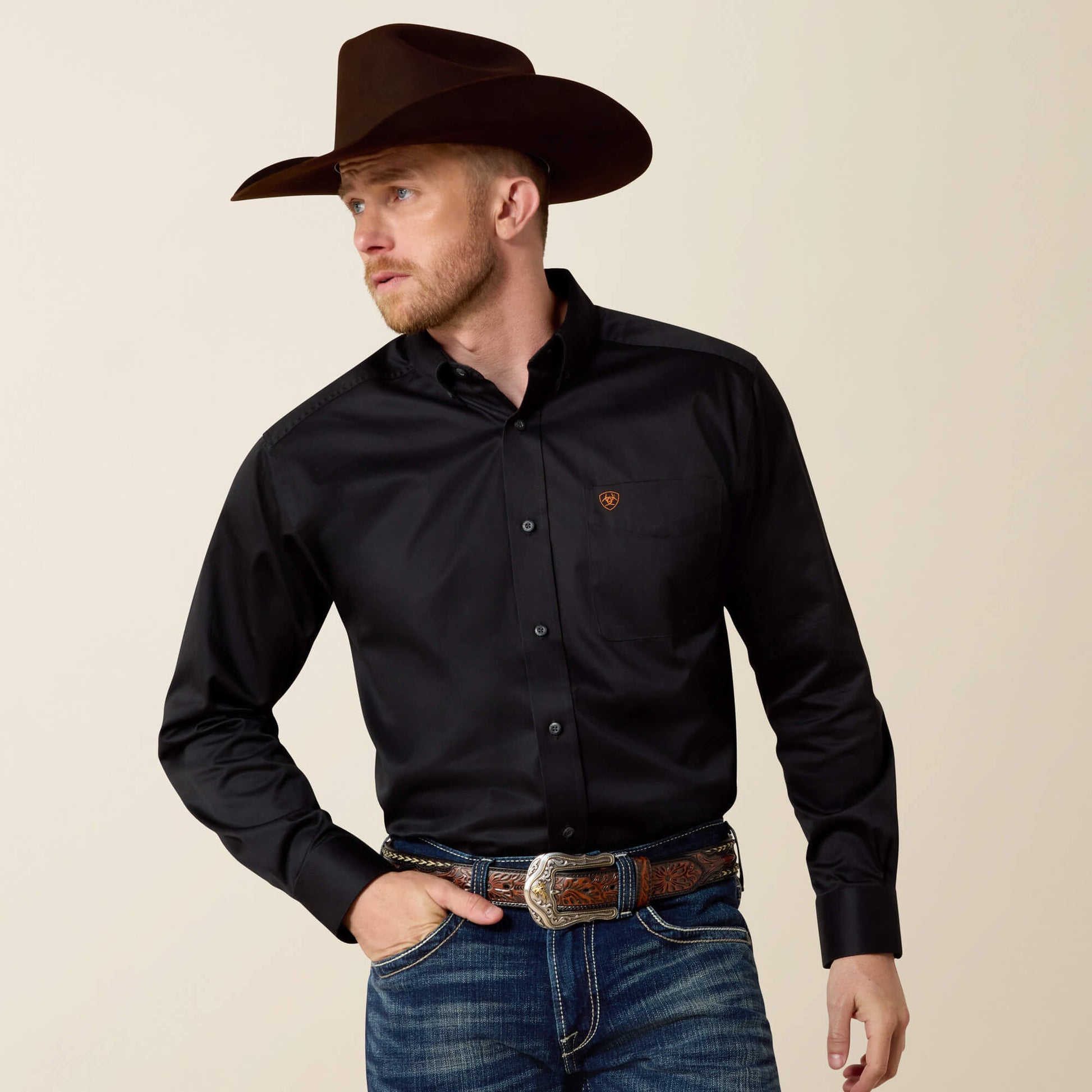 Solid Twill Classic Fit Shirt Ariat Men