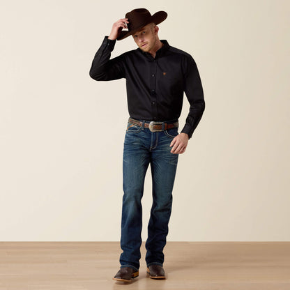 Solid Twill Classic Fit Shirt Ariat Men
