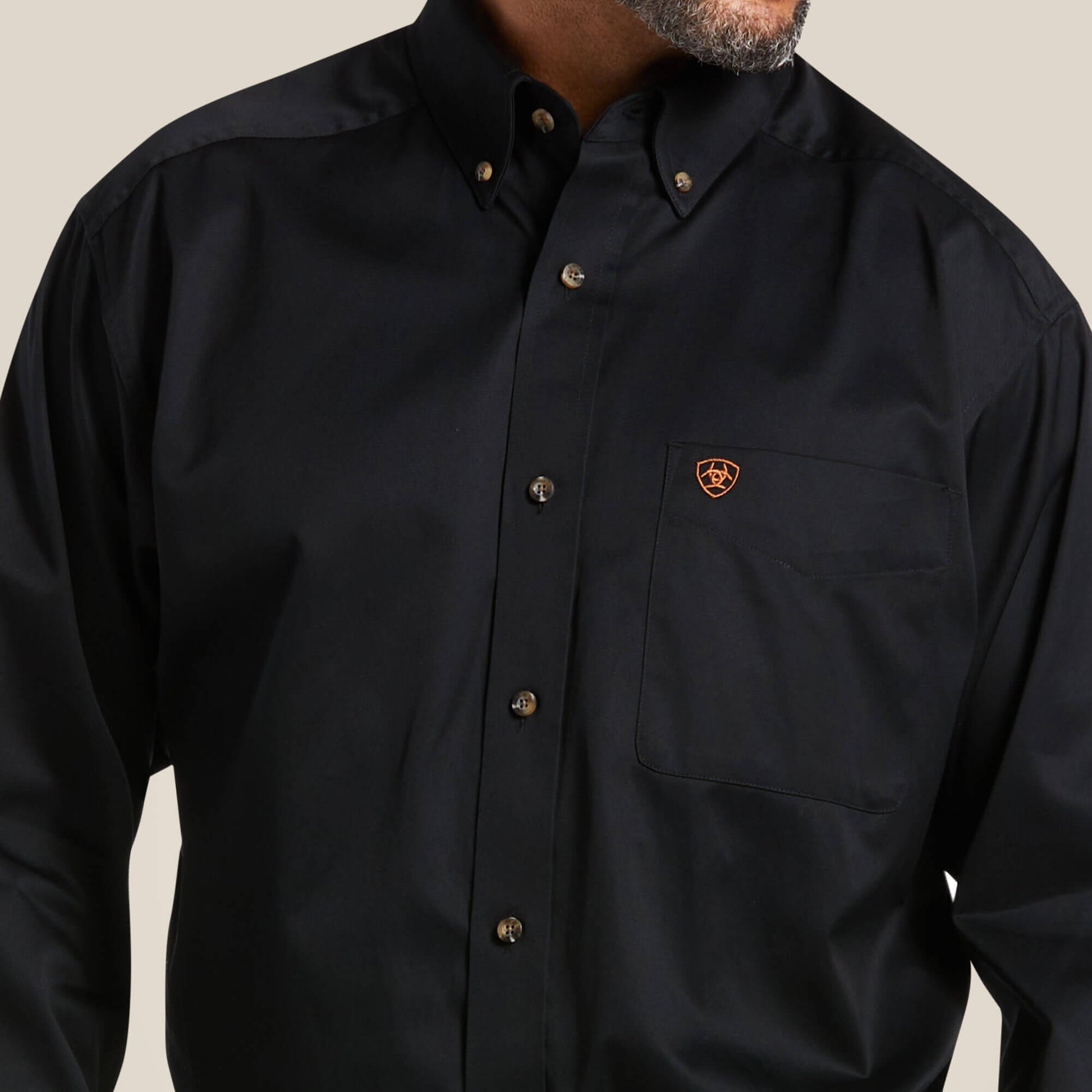 Solid Twill Classic Fit Shirt Ariat Men