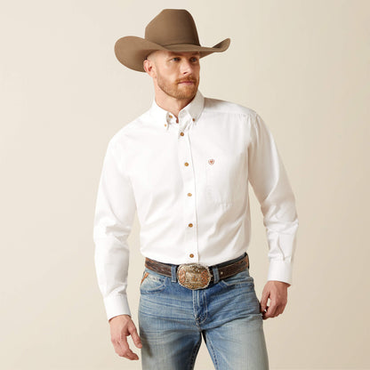 Solid Twill Classic Fit Shirt Ariat Men