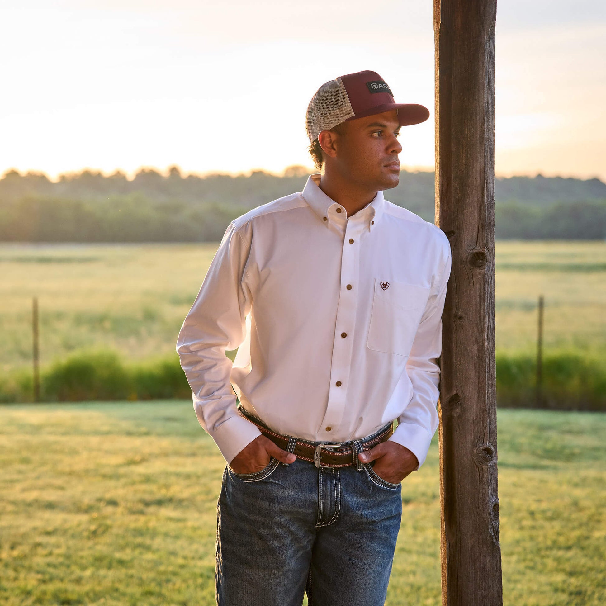 Solid Twill Classic Fit Shirt Ariat Men