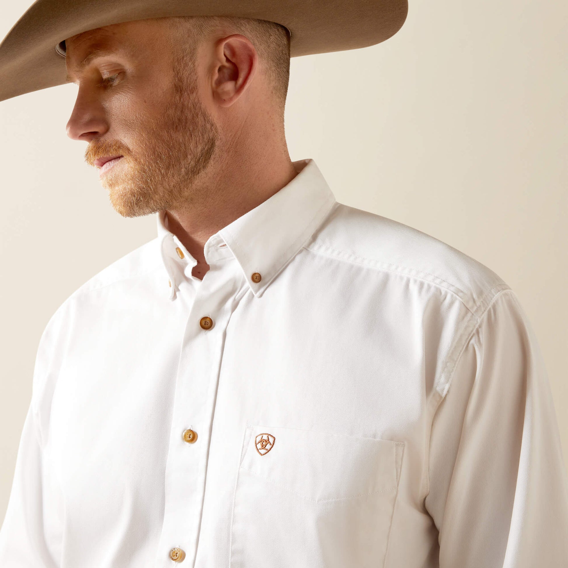 Solid Twill Classic Fit Shirt Ariat Men