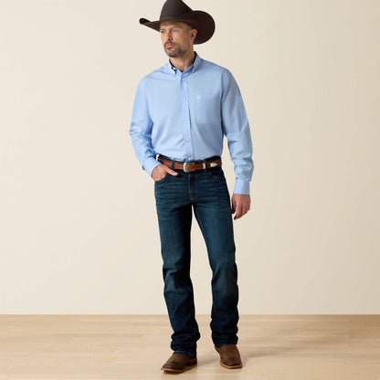 Wrinkle Free Solid Classic Fit Shirt Ariat Men