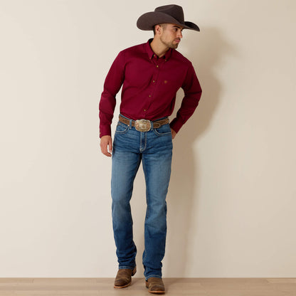 Solid Twill Classic Fit Shirt Ariat Men