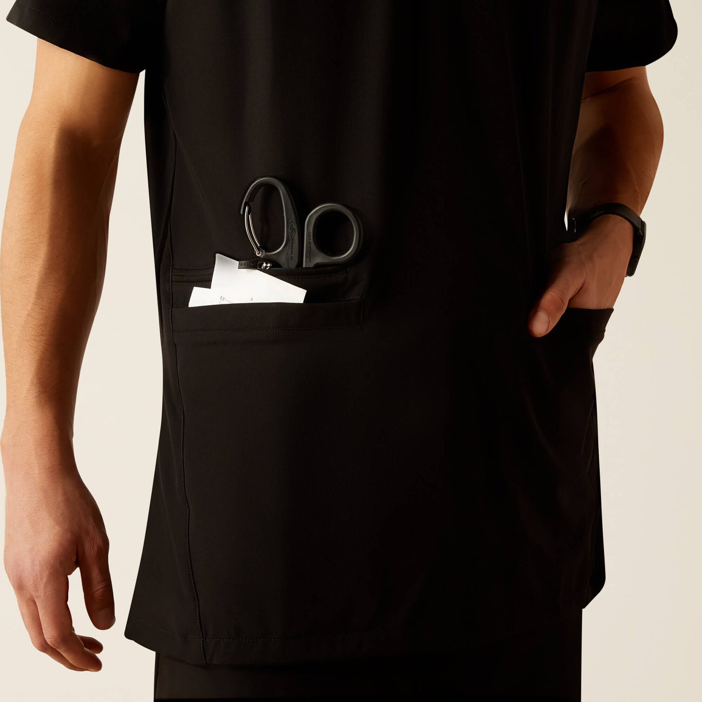 Derham 6 Pocket Scrub Top Ariat Men
