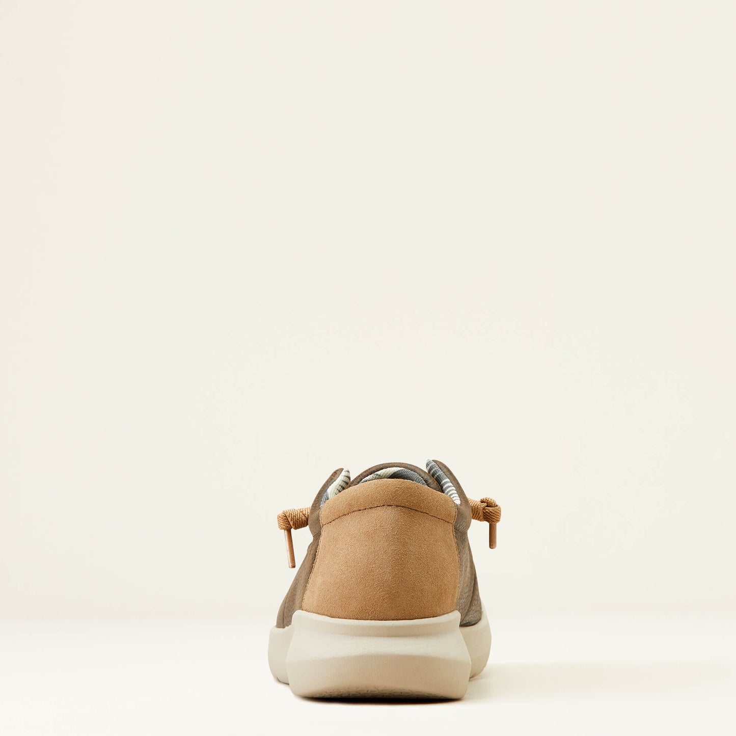 Hilo Ariat Men
