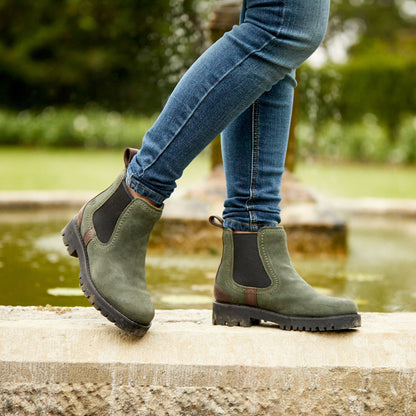 Wexford Lug Waterproof Chelsea Boot Ariat Women