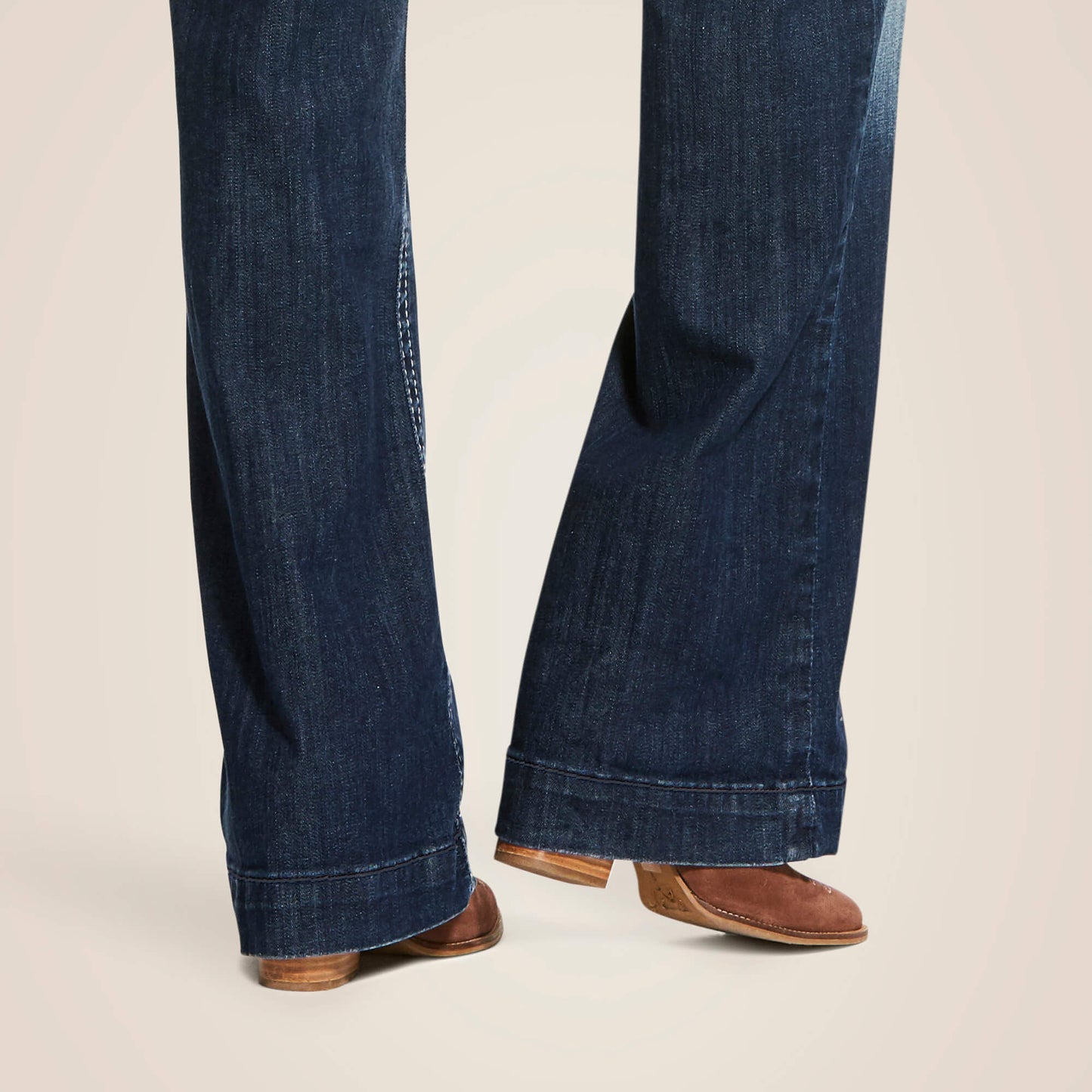 Mid Rise Entwined Trouser Jeans Ariat Women