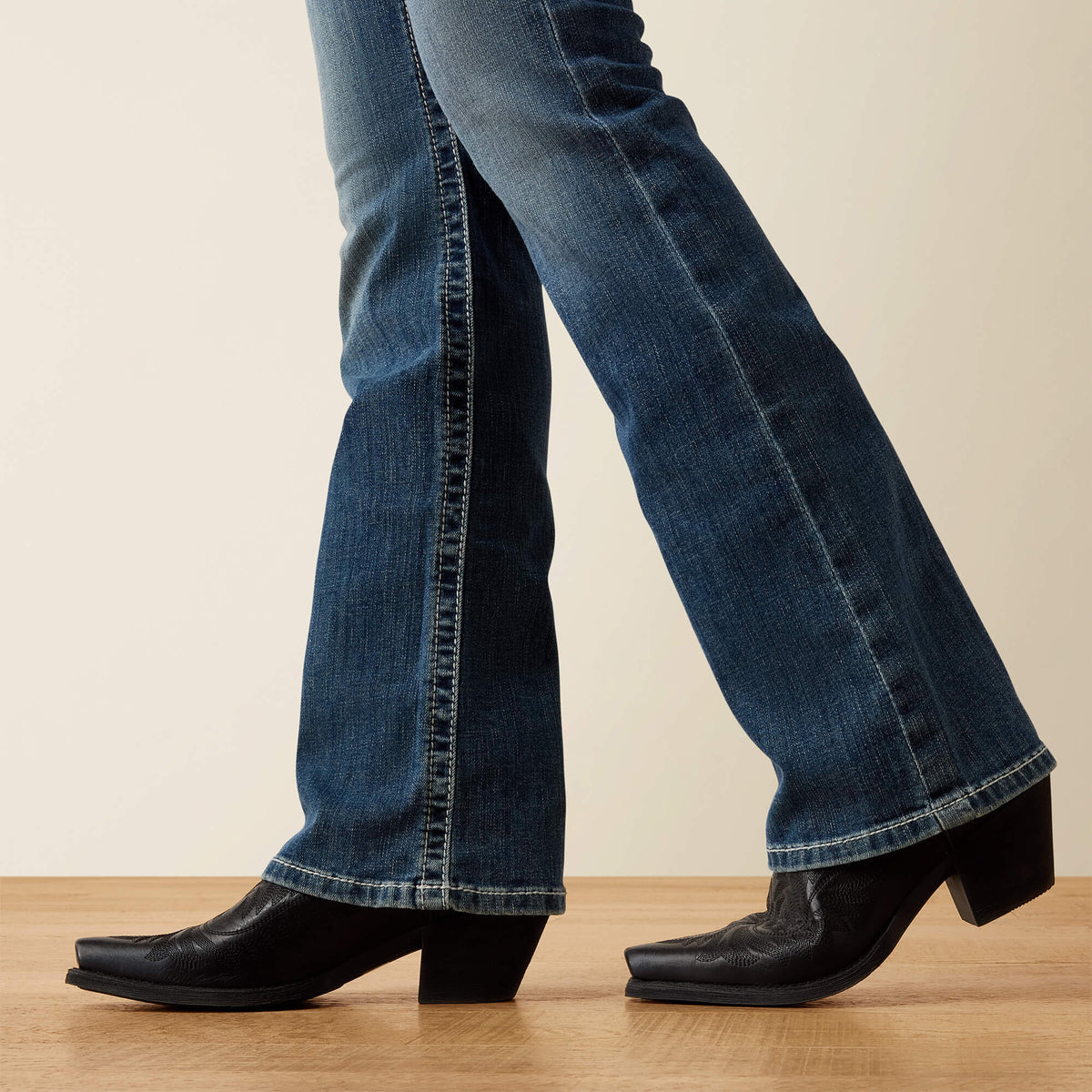 Mid Rise Raquel Boot Cut Jean Ariat Women