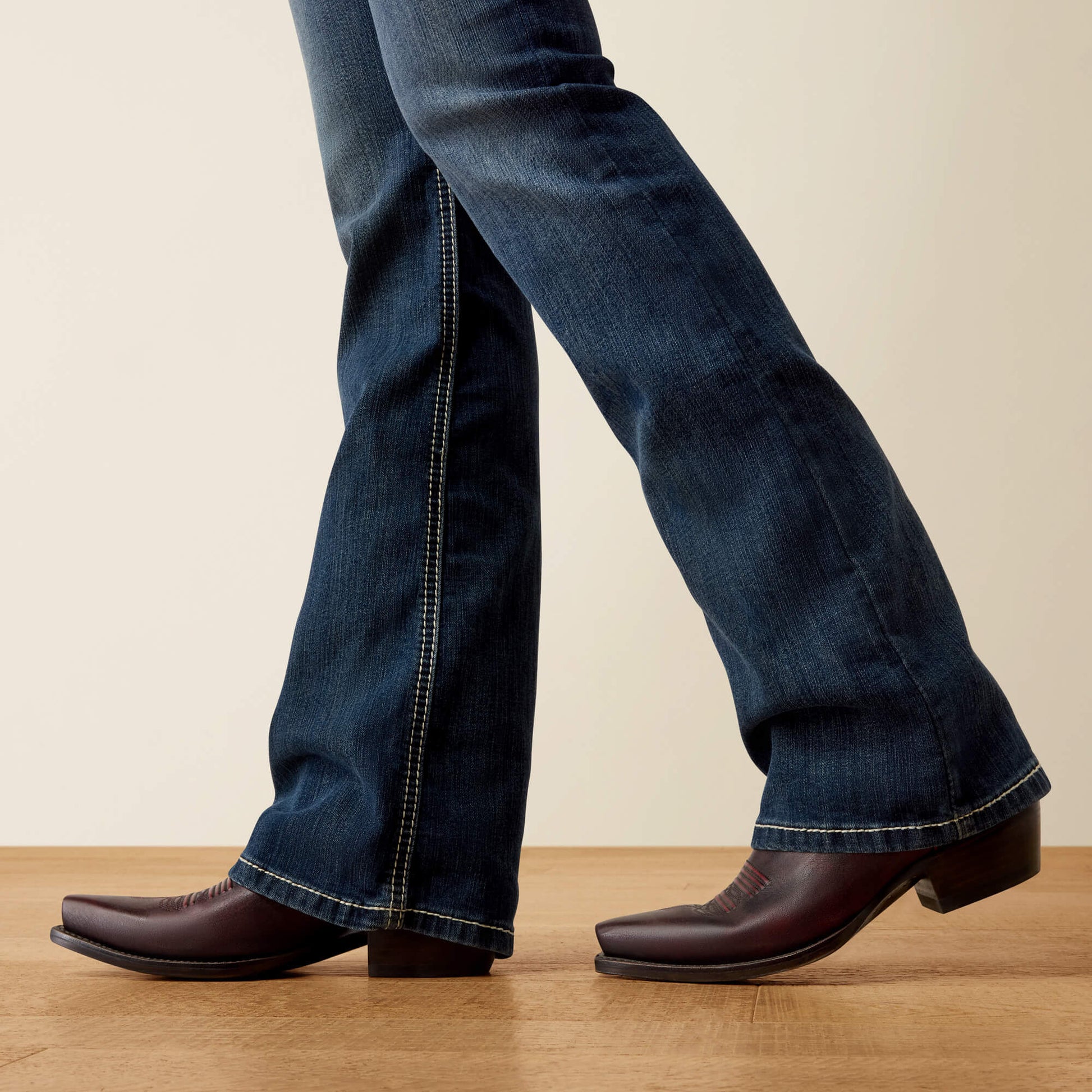 Arrow Fit Mid Rise Shayla Boot Cut Jean Ariat Women