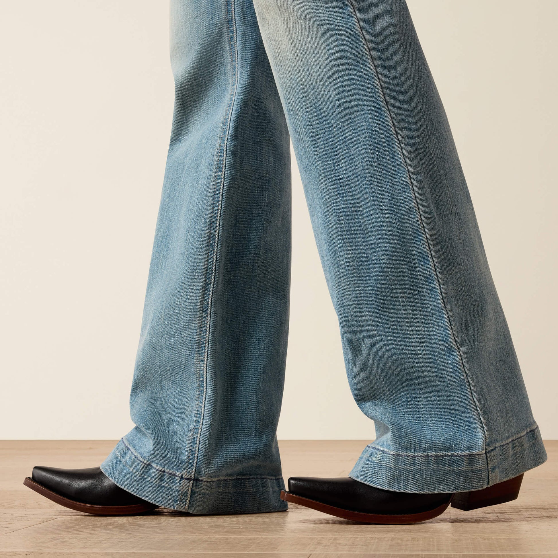 High Rise Marnie Slim Trouser Jeans Ariat Women