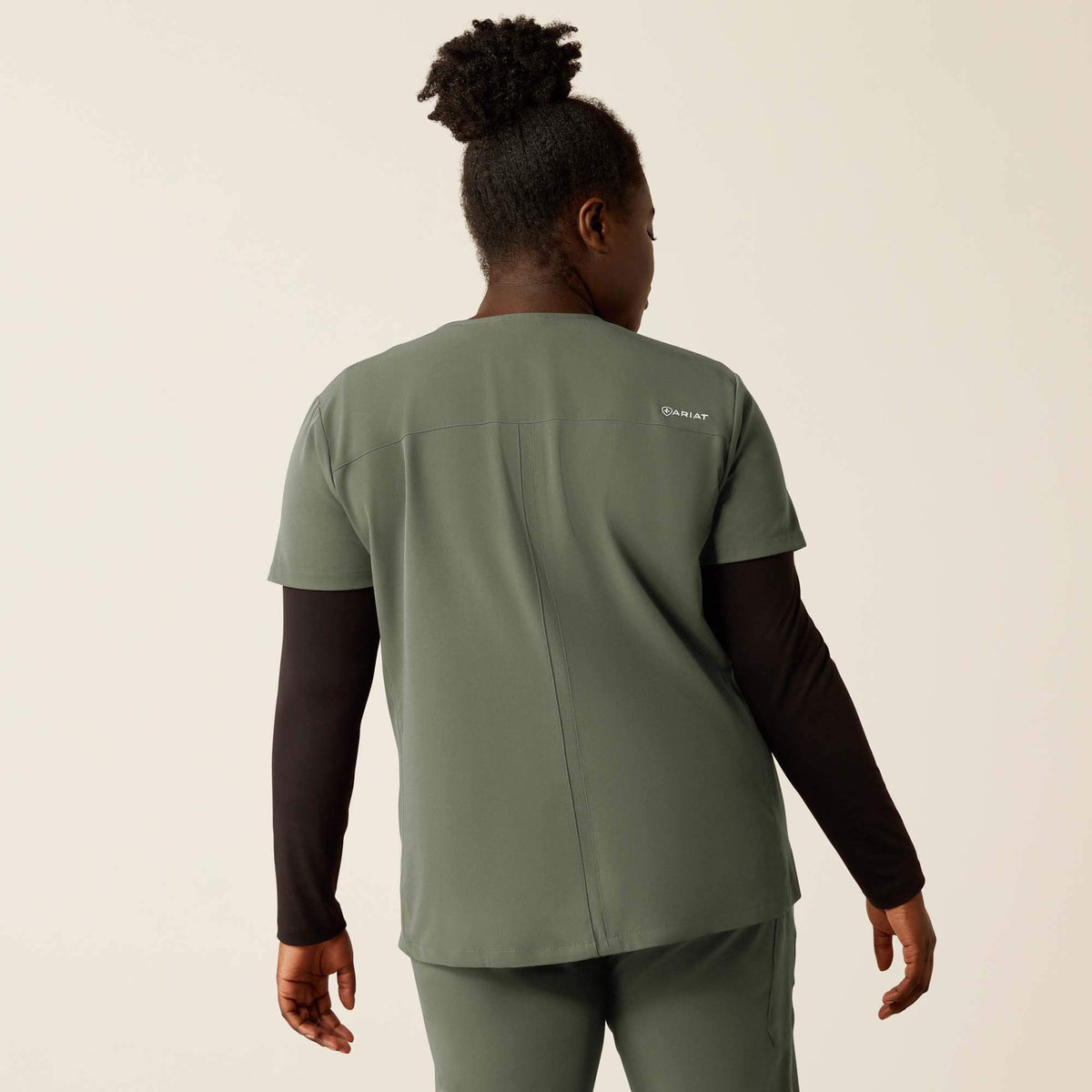 Clara 6 Pocket Scrub Top Ariat Women