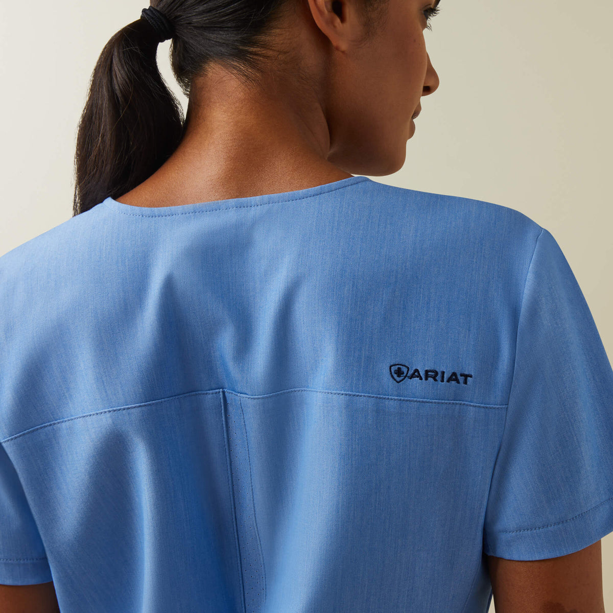 Clara 6 Pocket Scrub Top Ariat Women