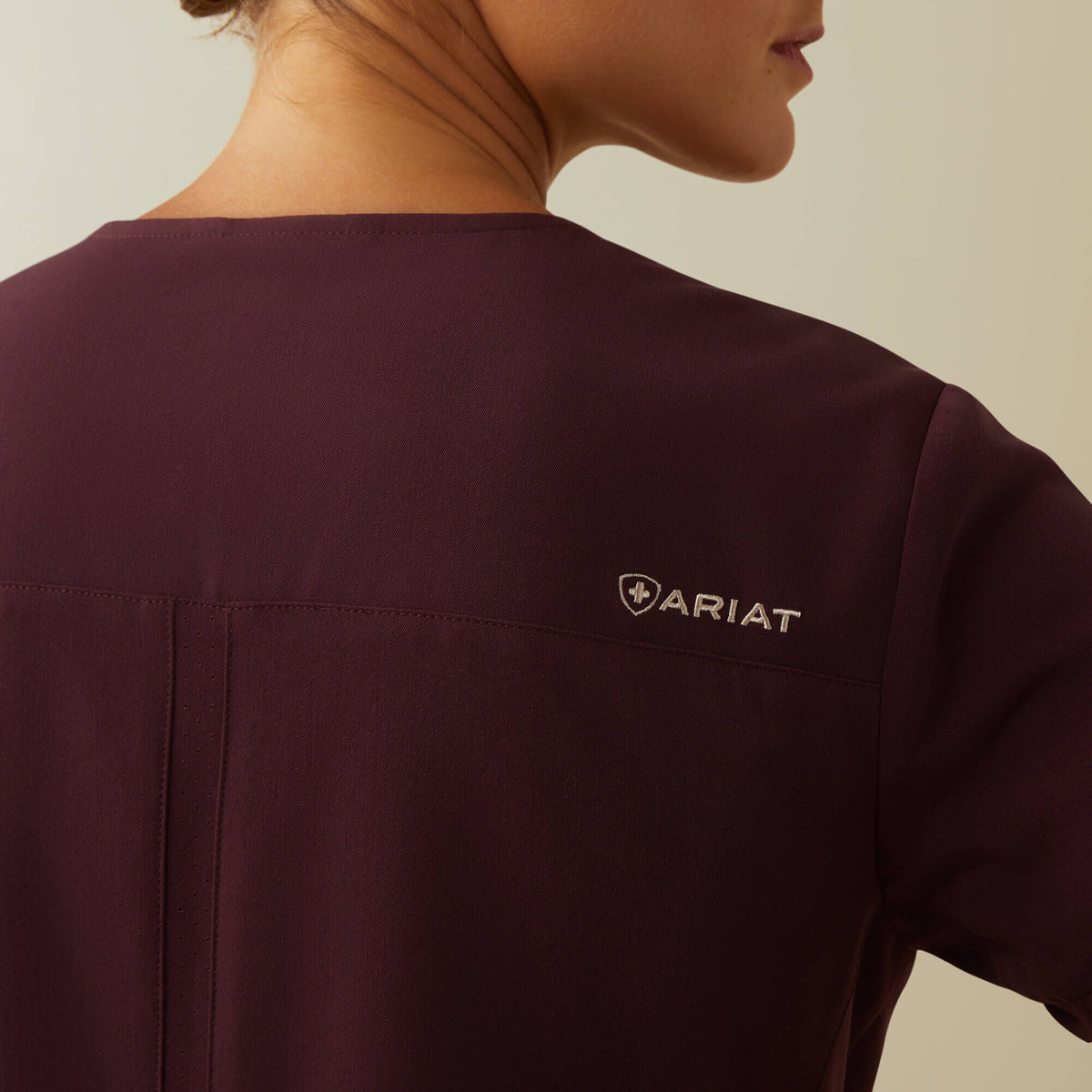 Clara 6 Pocket Scrub Top Ariat Women