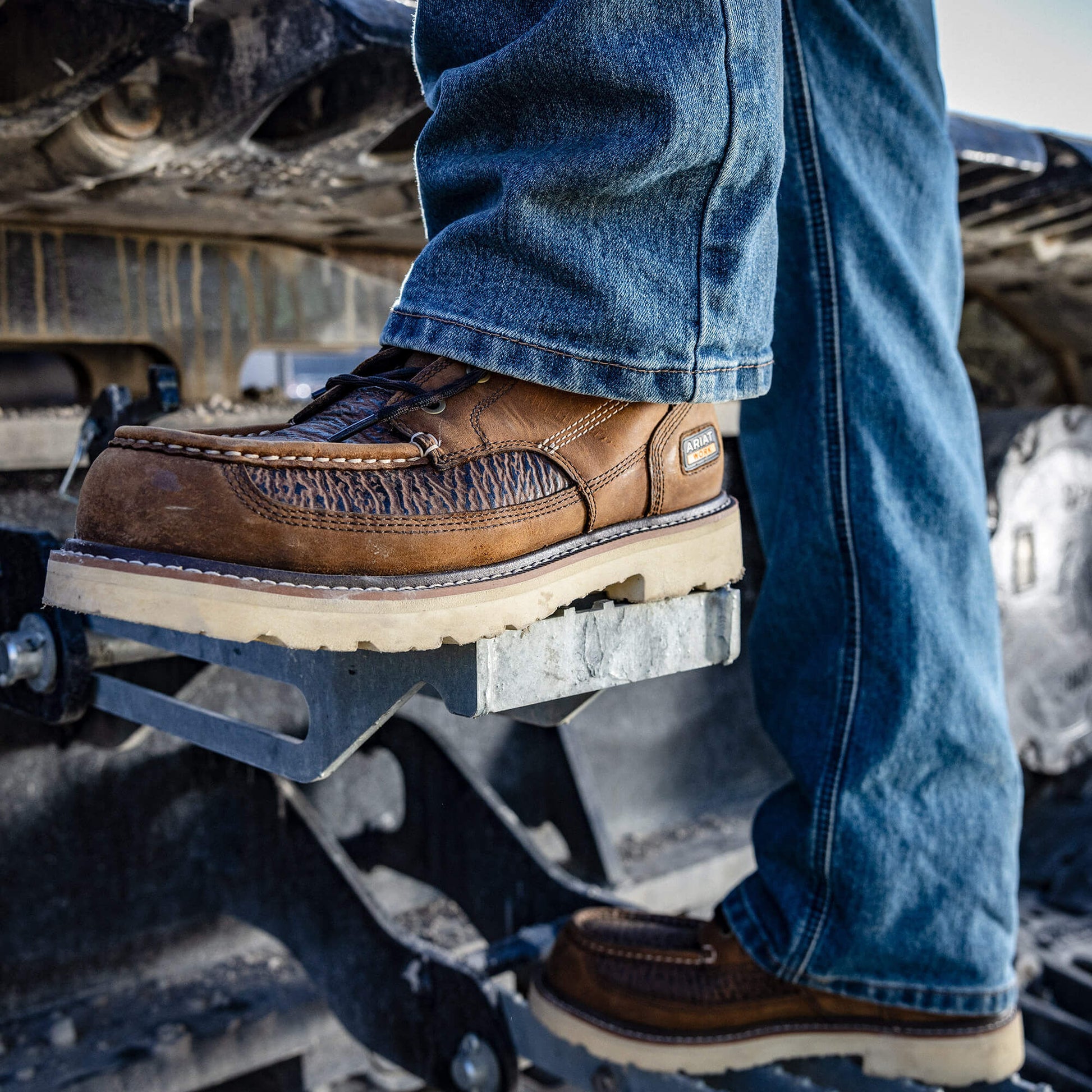 Rebar Lift Chukka Composite Toe Work Boot Ariat Work|Men