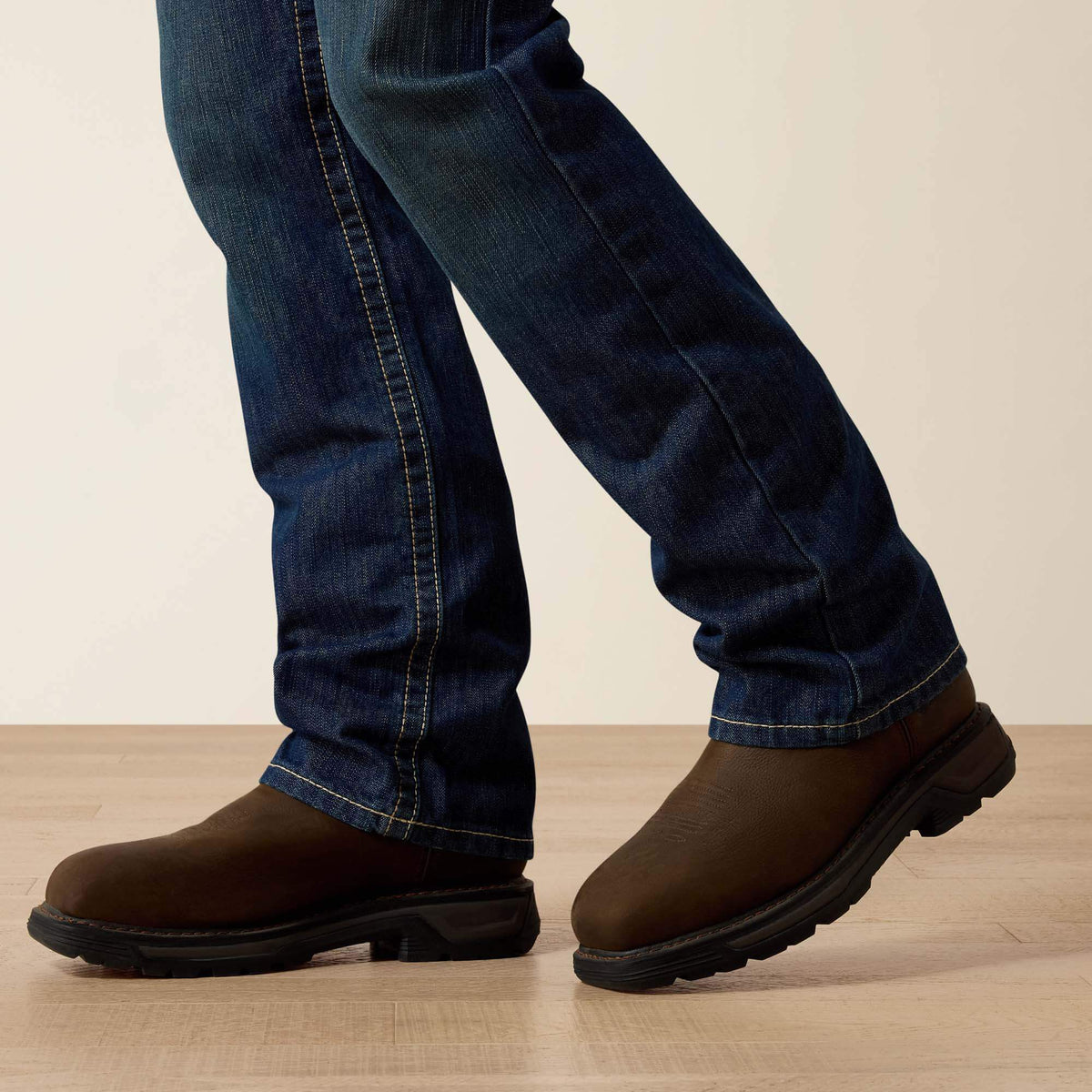 FR M4 Relaxed Boundary Boot Cut Jean Ariat Work|Men