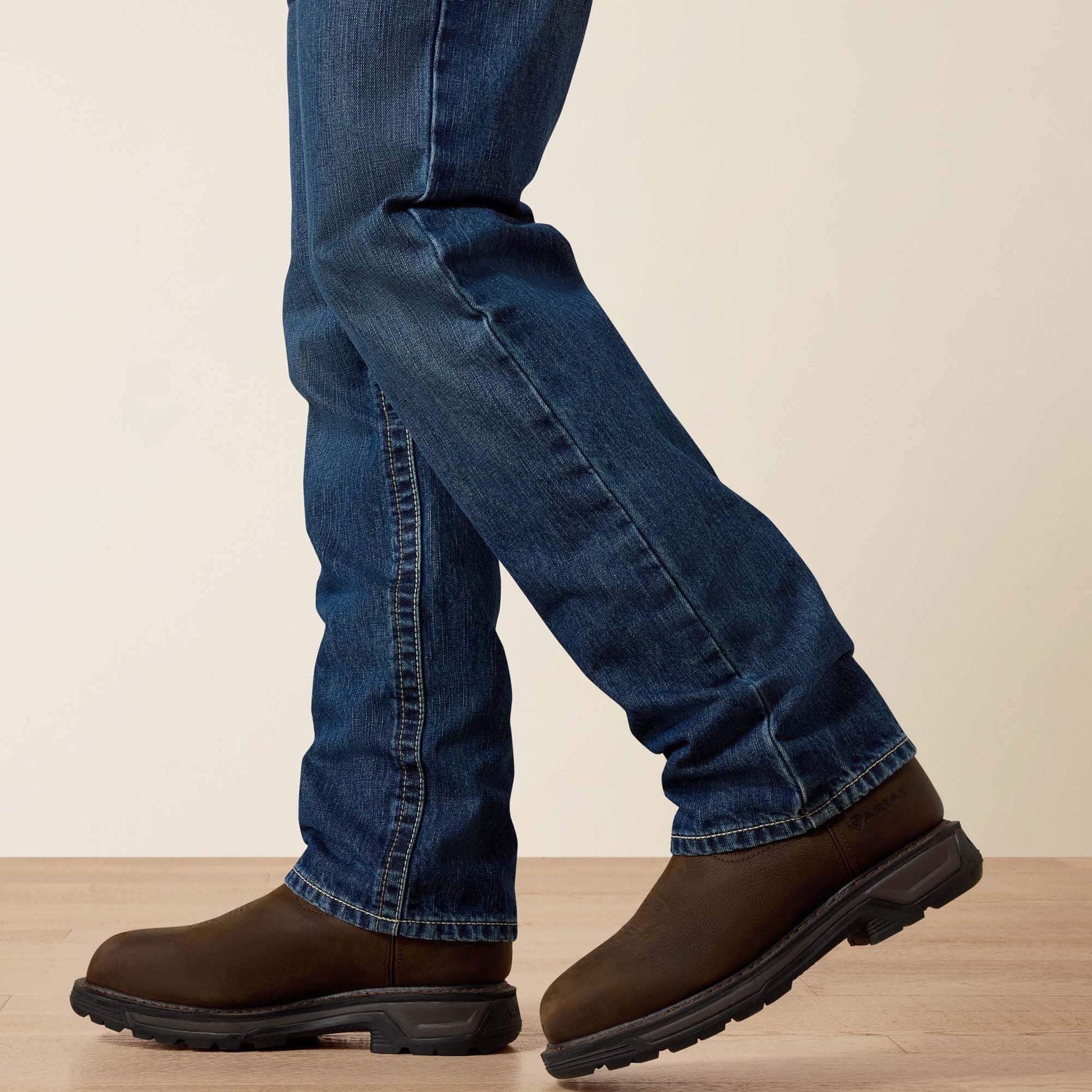 FR M4 Relaxed Boundary Boot Cut Jean Ariat Work|Men