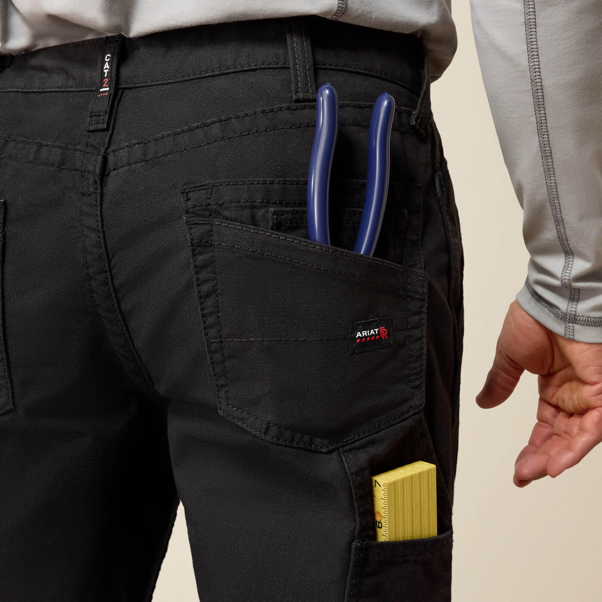 FR M4 Relaxed Workhorse Boot Cut Pant Ariat Work|Men