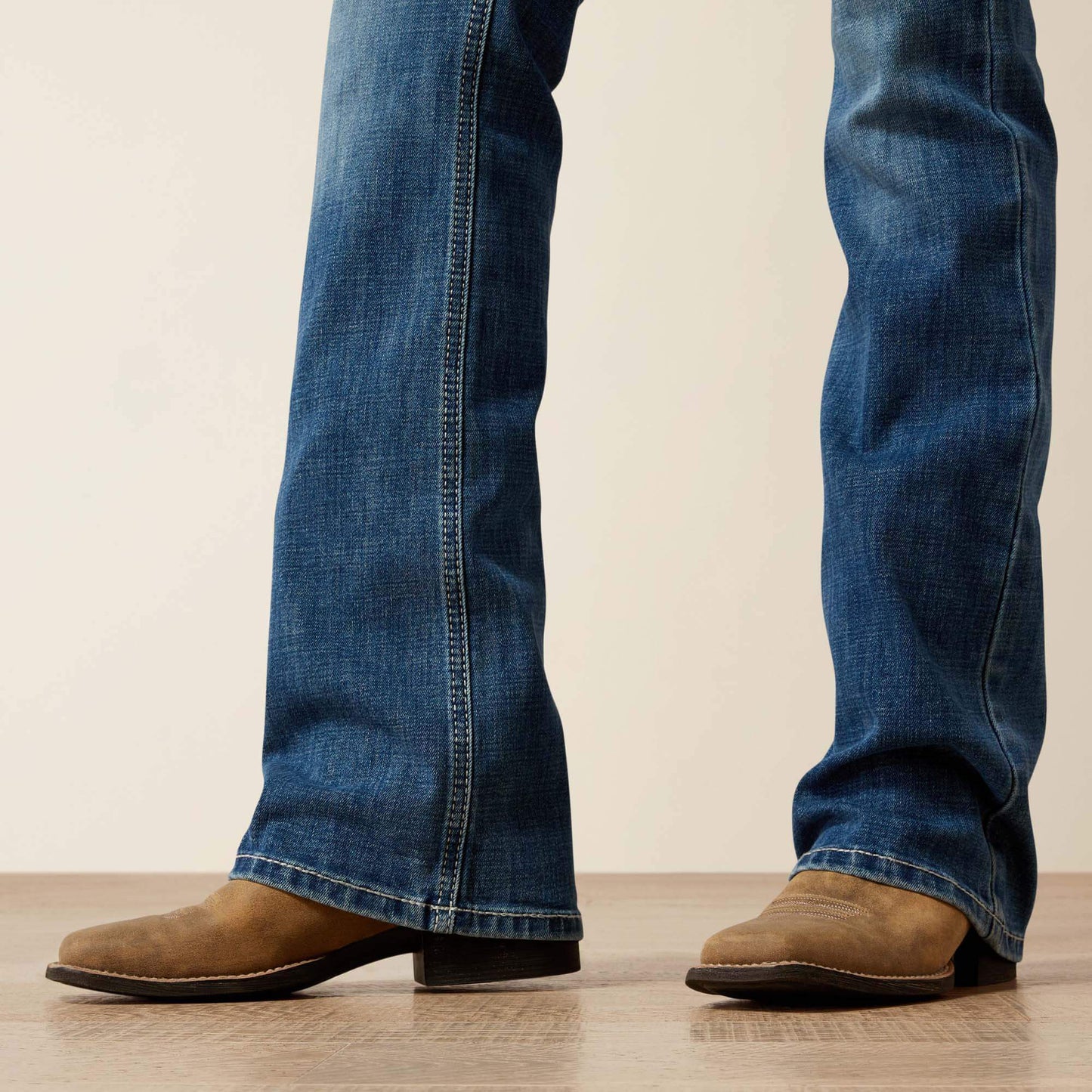 Mid Rise Aisha Boot Cut Jean Ariat Sale|Women