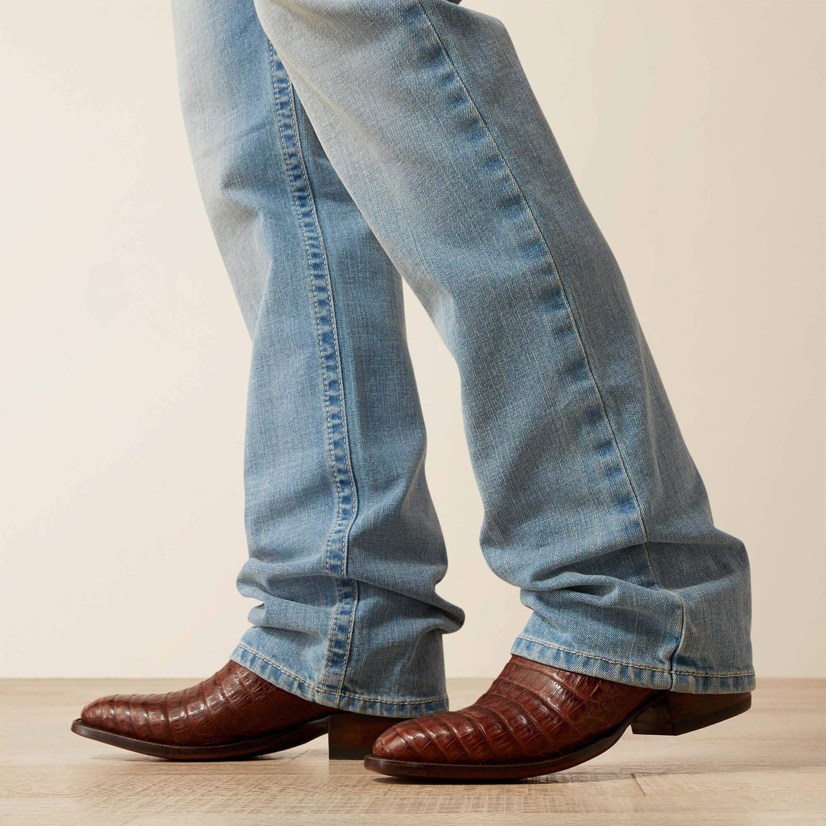M4 Relaxed Lucas Straight Leg Jean Ariat Sale|Men