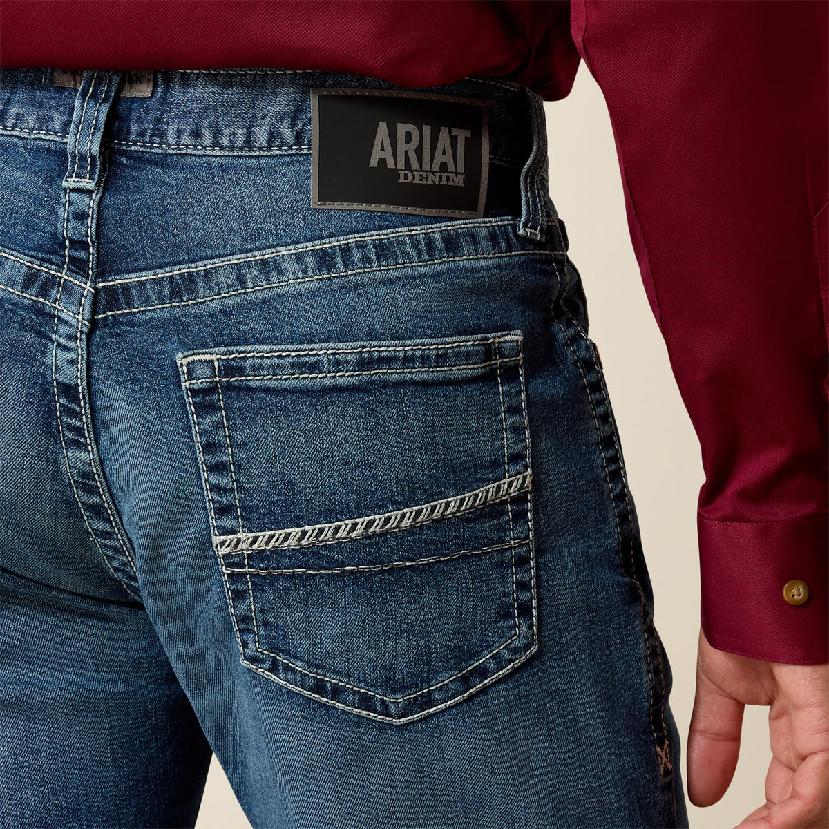 M4 Relaxed Hugo Boot Cut Jean Ariat Men