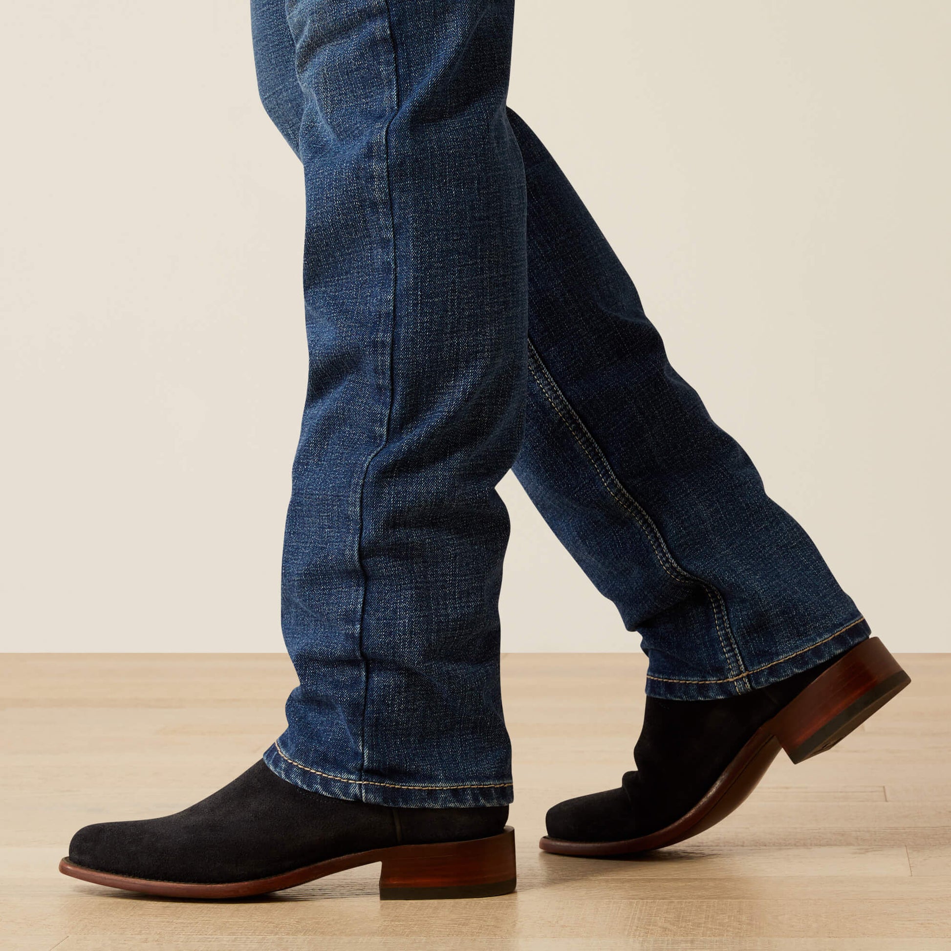 M8 Modern Ashton Straight Leg Jeans Ariat Men