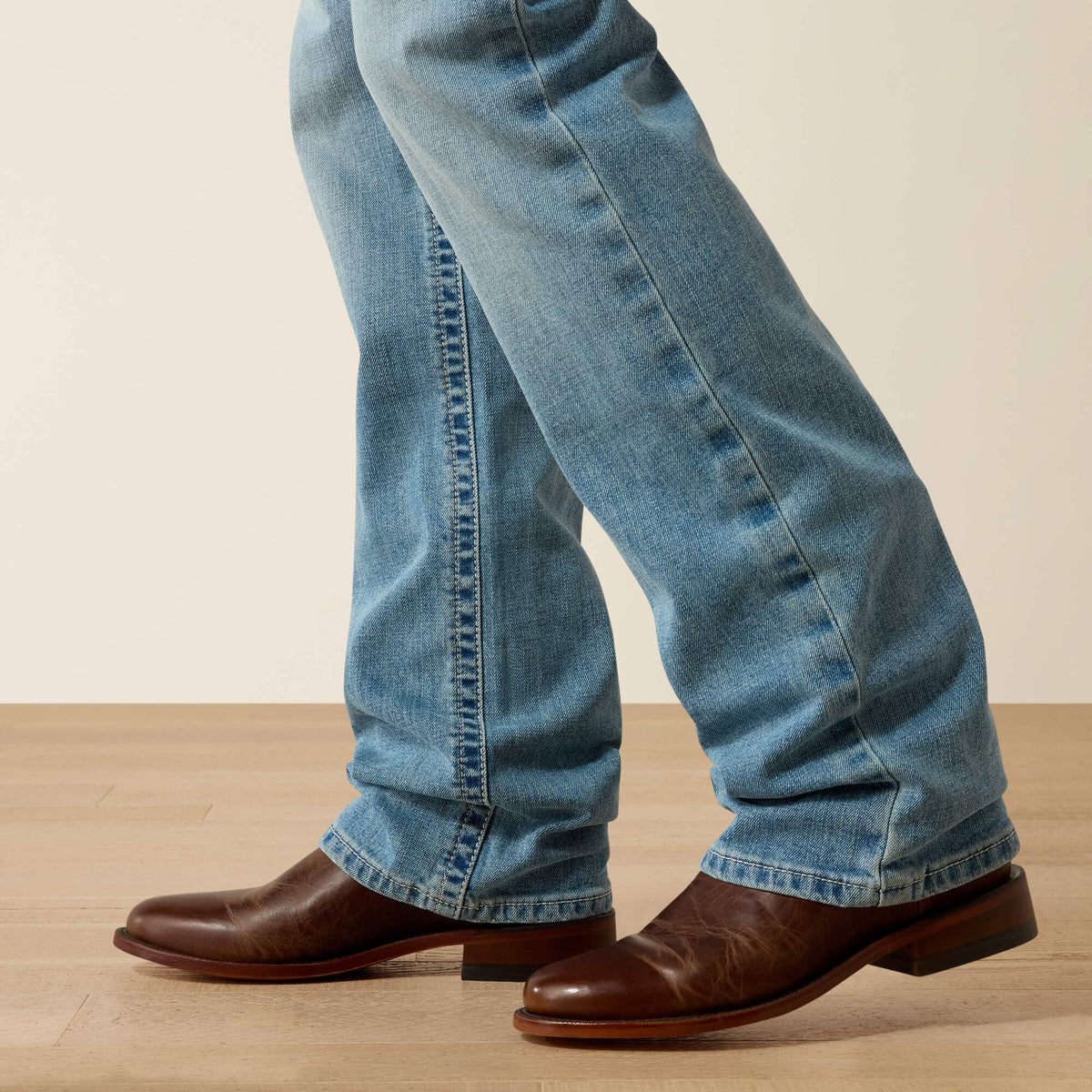 M4 Relaxed Gus Boot Cut Jeans Ariat Men