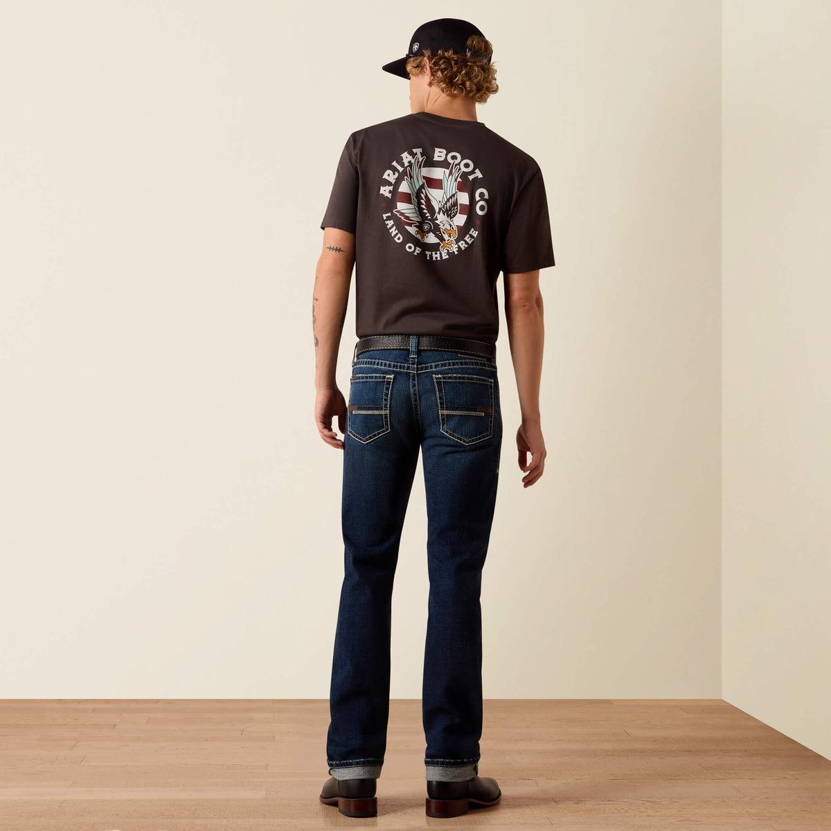 M8 Modern Carlington Slim Straight Leg Jeans Ariat Men