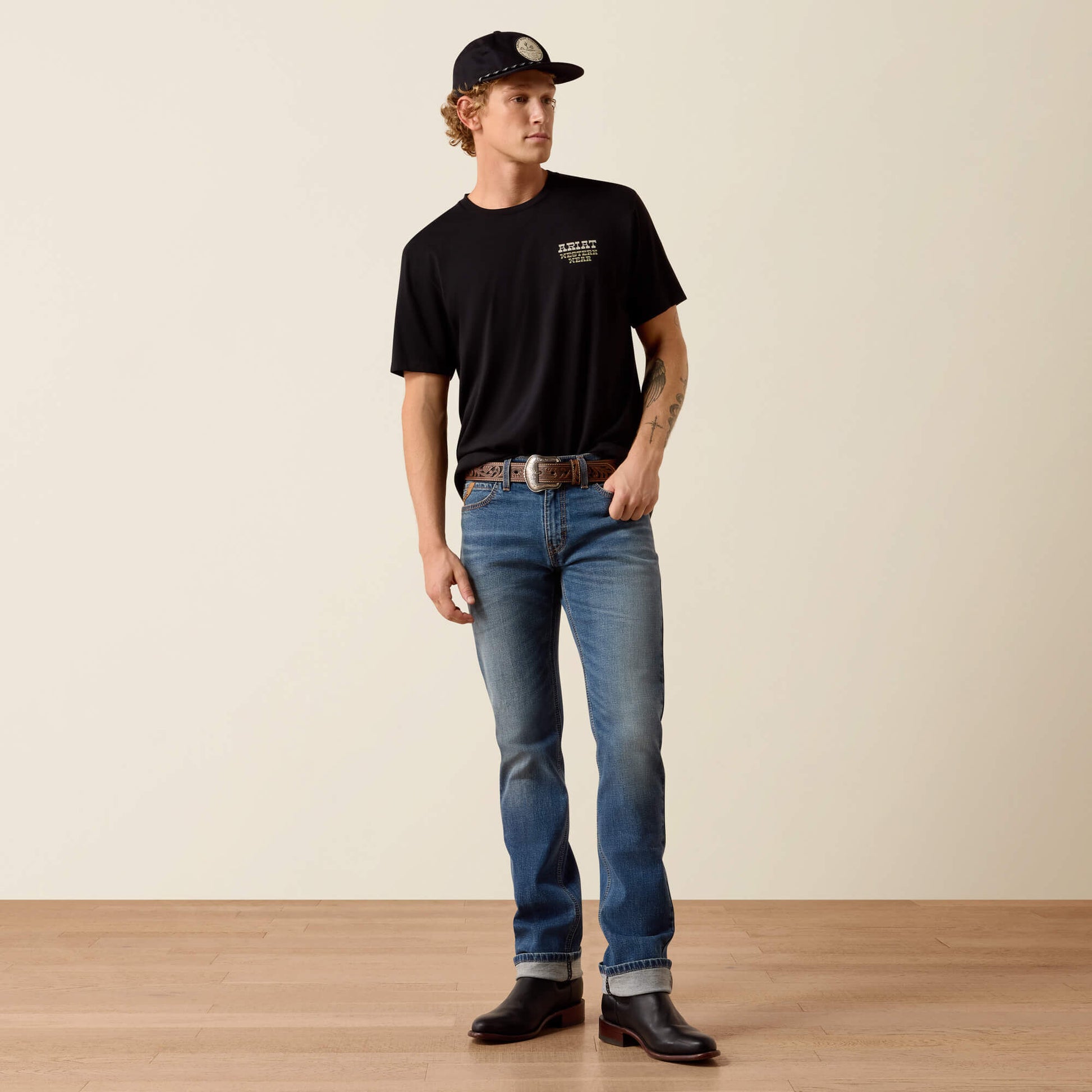 M8 Modern Crosby Straight Leg Jeans Ariat Men