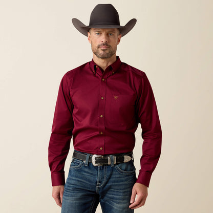 Solid Twill Fitted Shirt Ariat Men