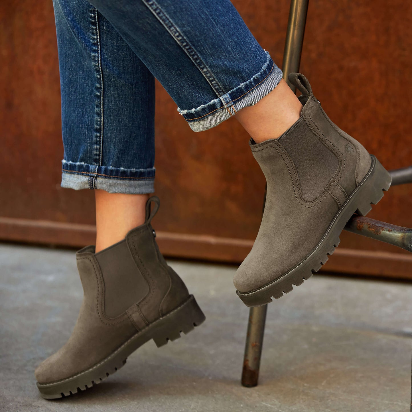 Wexford Lug Chelsea Boot Ariat Women