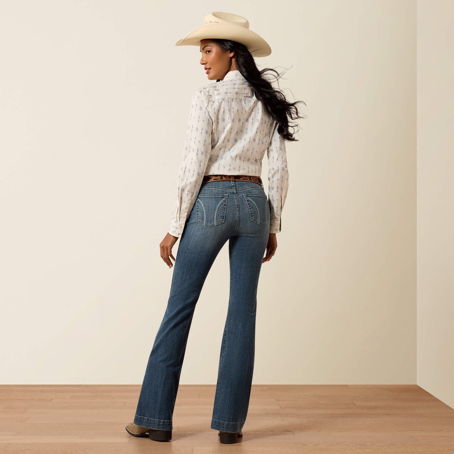 High Rise Vera Slim Trouser Jeans Ariat Women