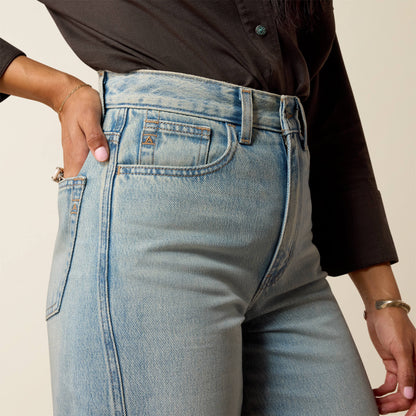 Ultra High Rise Jazmine Barrel Jeans Ariat Women
