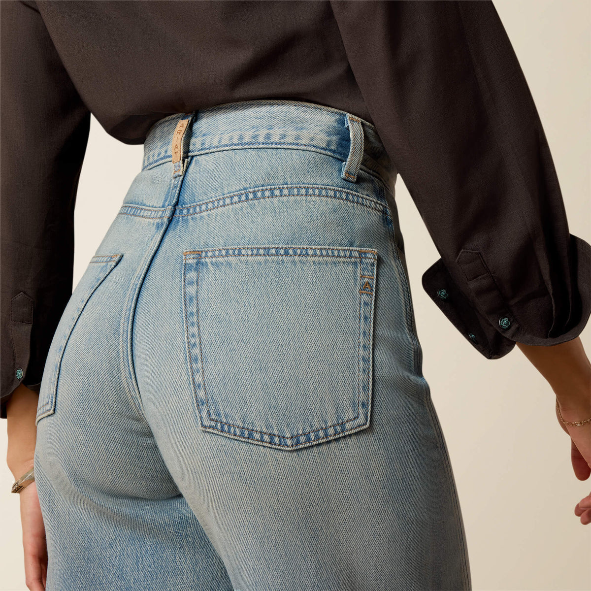 Ultra High Rise Jazmine Barrel Jeans Ariat Women