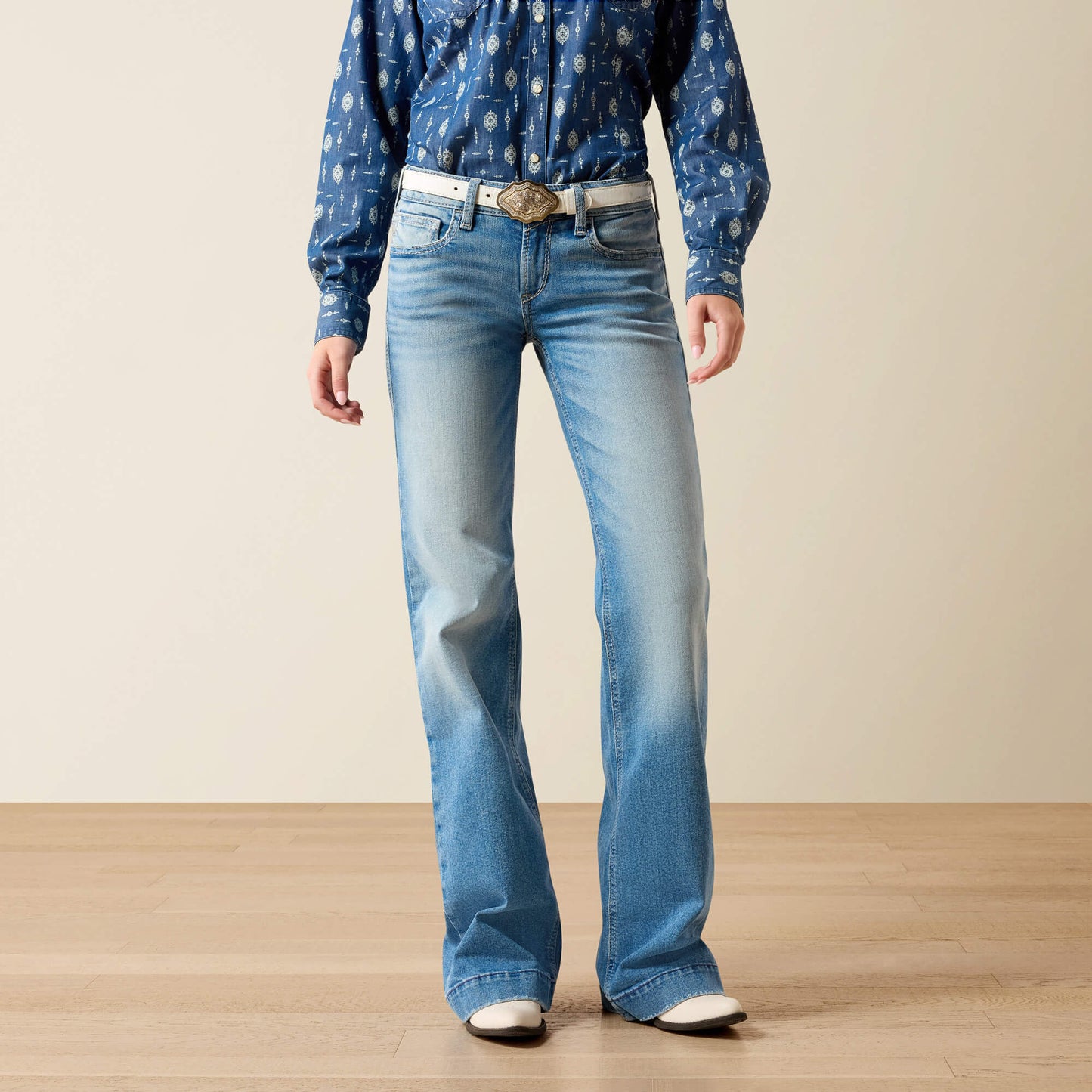 Mid Rise Clara Trouser Jeans Ariat Women