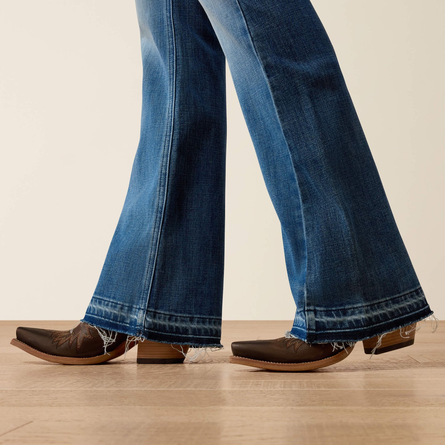Perfect Rise Jazmine Slim Trouser Jeans Ariat Women