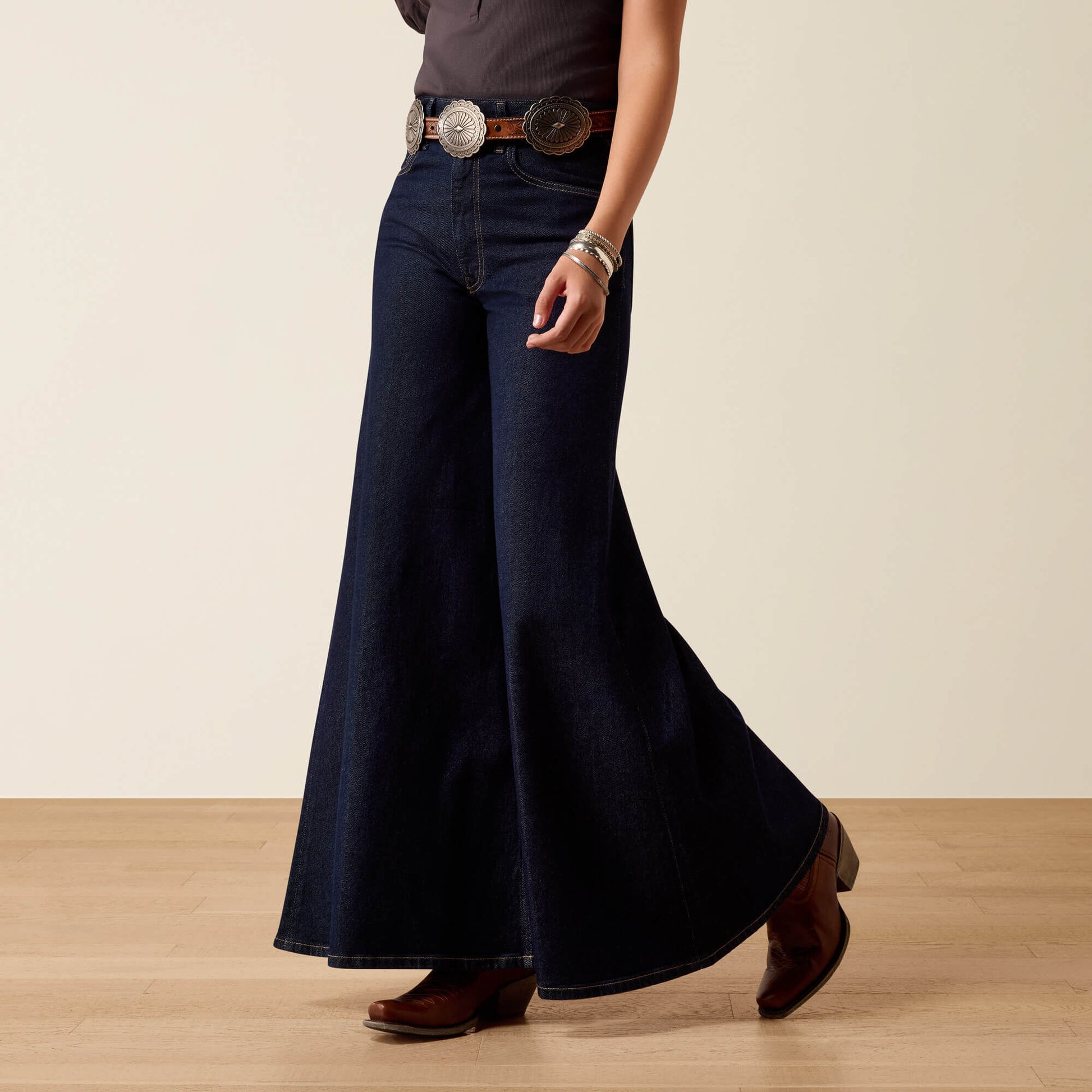 Ultra High Rise Jazmine Super Wide Jeans Ariat Women