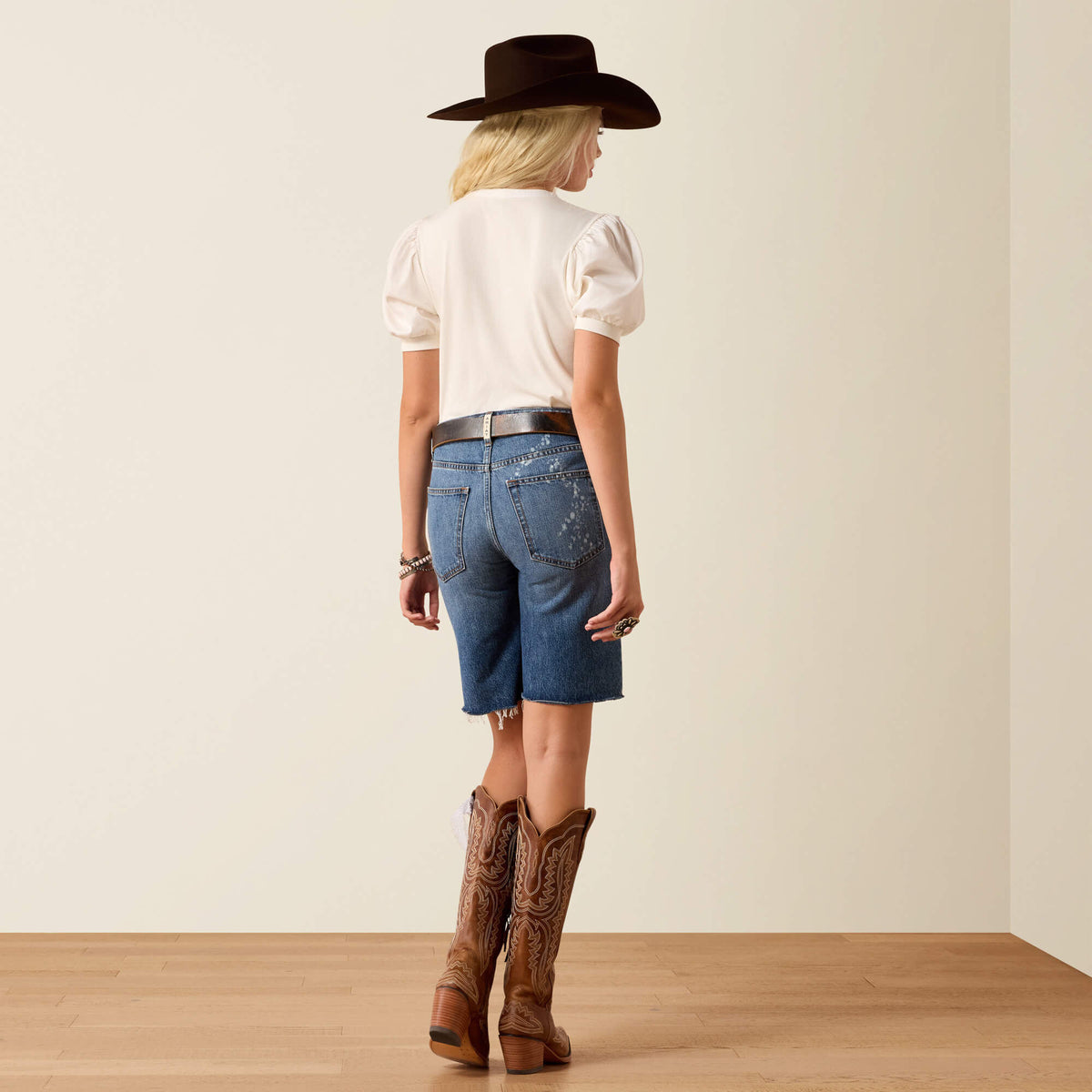 Ultra High Rise Relaxed Tomboy 10" Shorts Ariat Women