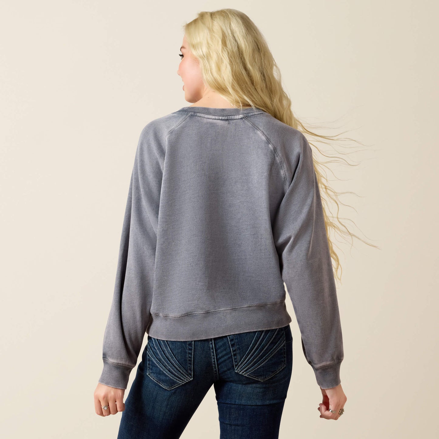Vintage Raglan Sweatshirt Ariat Women|Sale