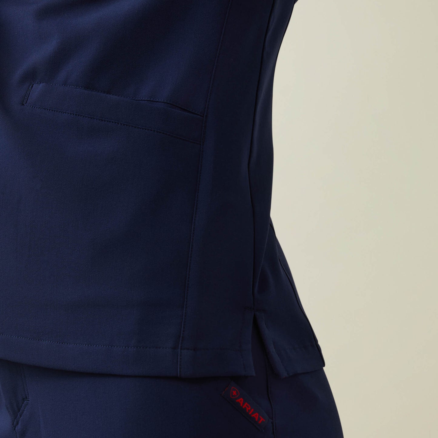 Clara 6 Pocket Scrub Top Ariat Women