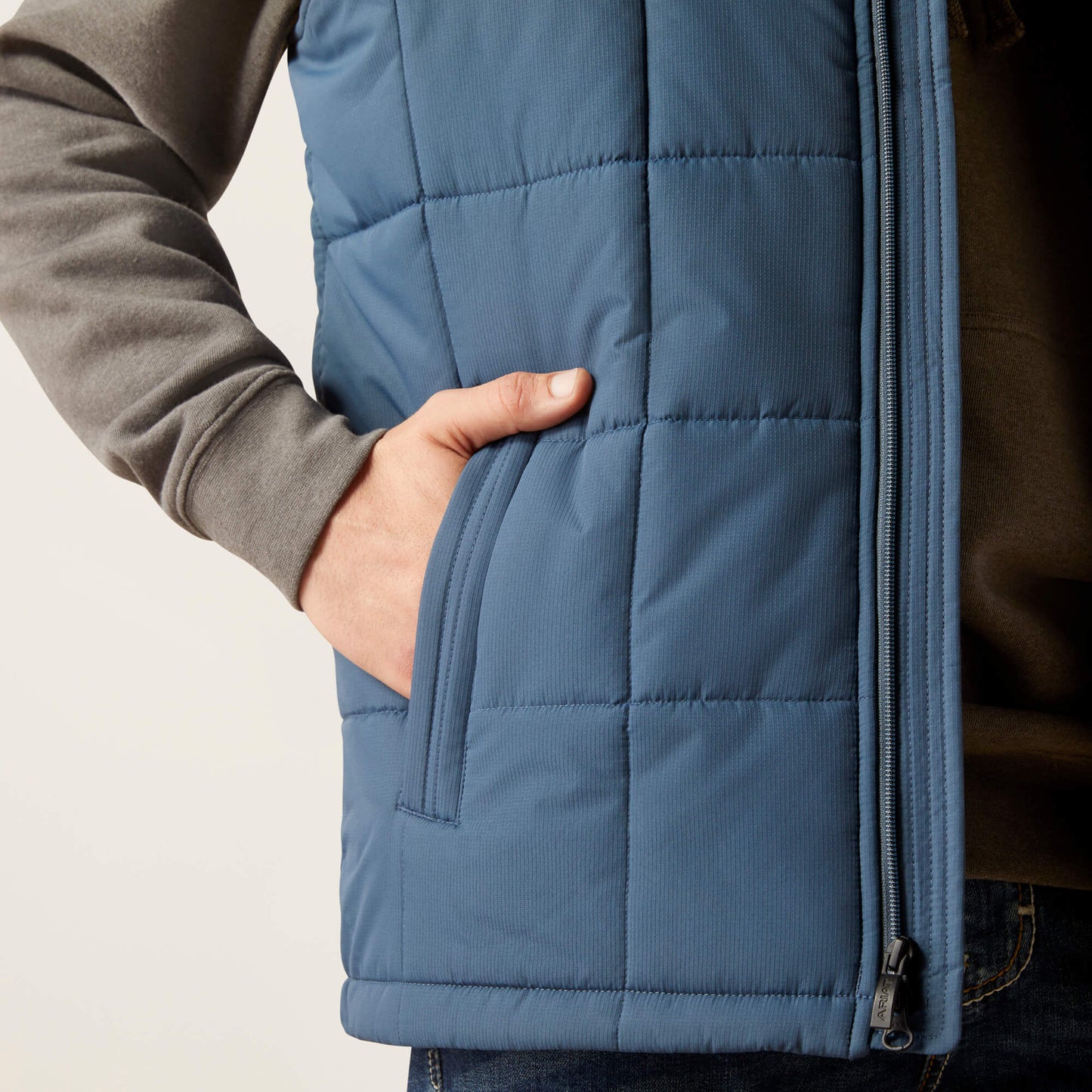 Crius Insulated Vest Ariat Sale